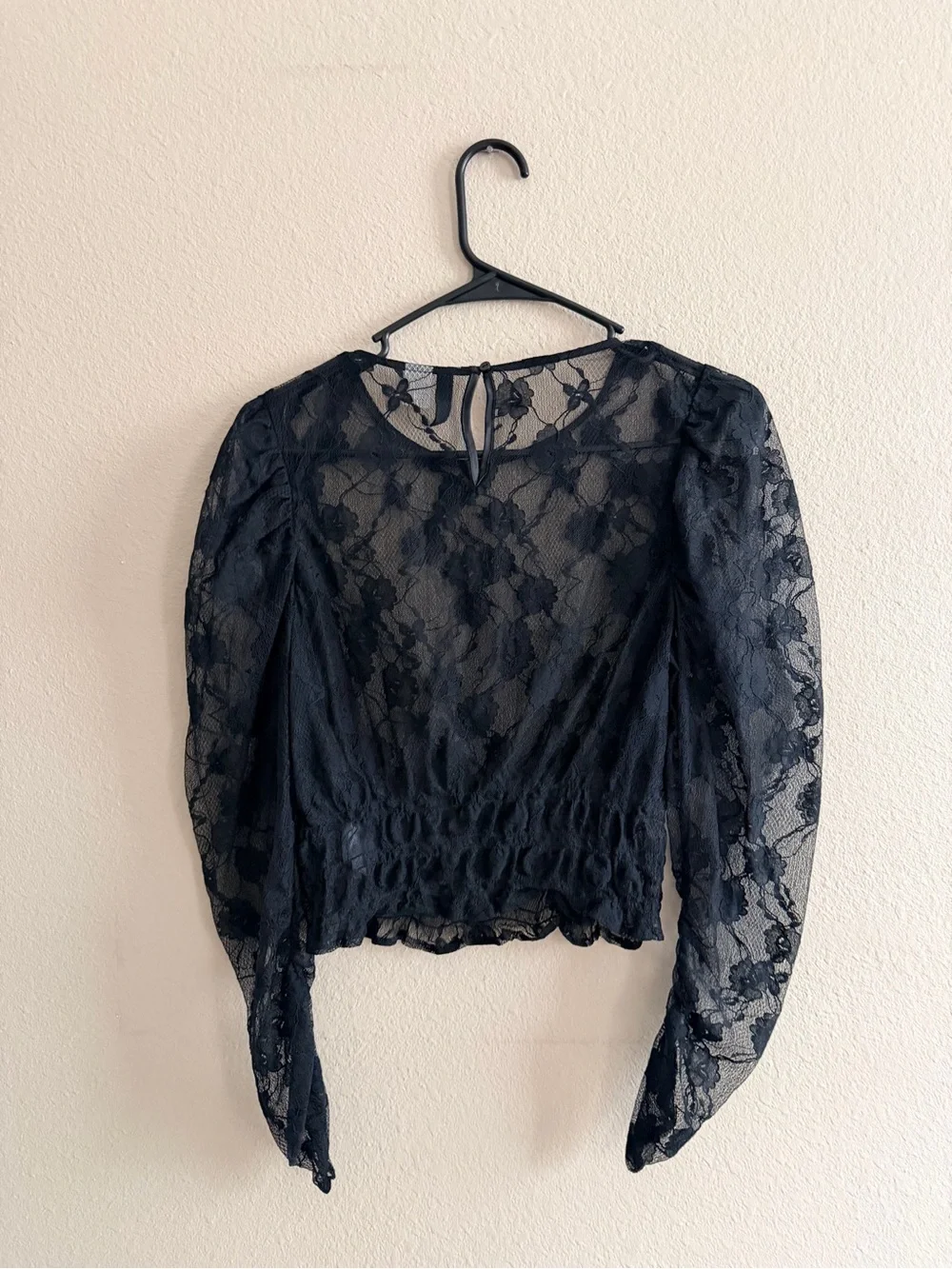 H&M Divided Black Floral Lace Crop Top